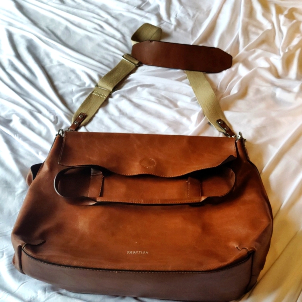 Kenneth Cole Reaction bag